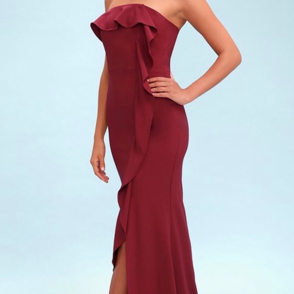 Lulus Dresses & Skirts - Lulus Burgundy Maxi Dress Womens Ruffle Strapless